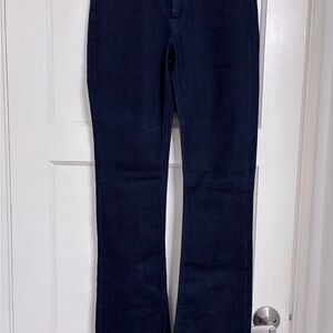 Women's Dark Blue Jeans